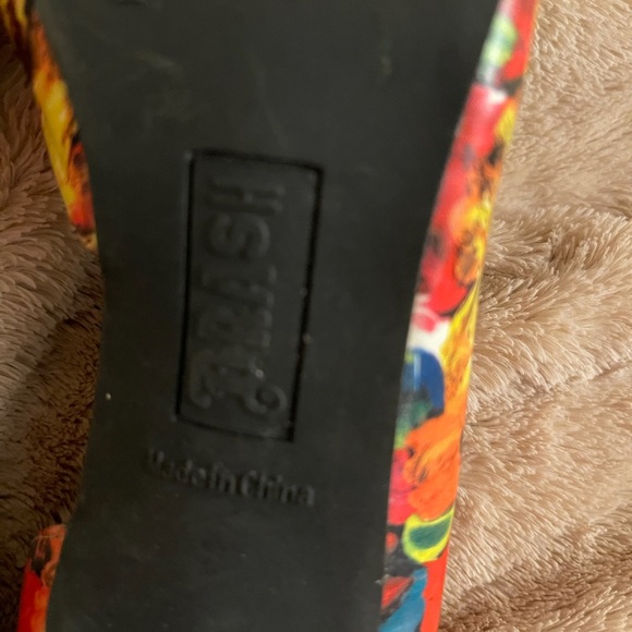 Brash Women’s Shoes - Picture 6 of 7